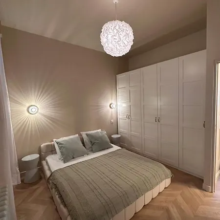 Le Petit Palace Apartamento *
